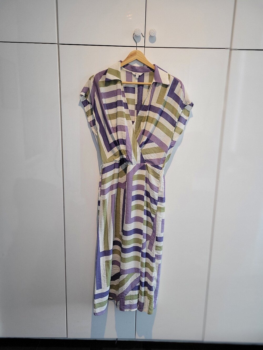 Reitman's Striped V-Neck Midi Dress in Lavender and Olive Size S